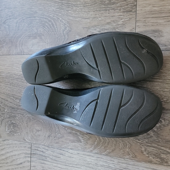 Clark's clogs - Picture 4 of 6